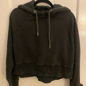 Abercrombie & Fitch cropped hoodie